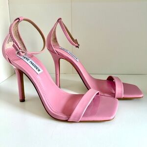 🍬🩷Steve Madden Ankle Strap Sandals/ pink/ size 6🩷